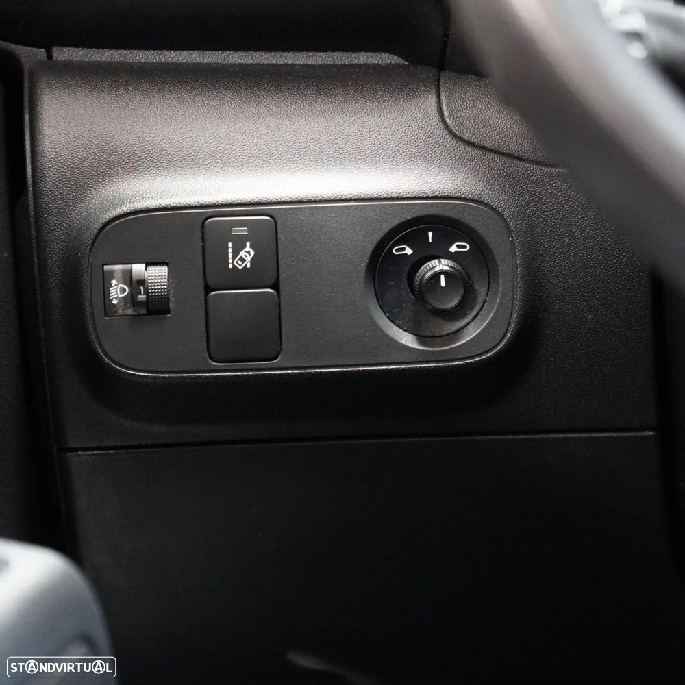 Citroën C3 1.2 PureTech Feel - 24