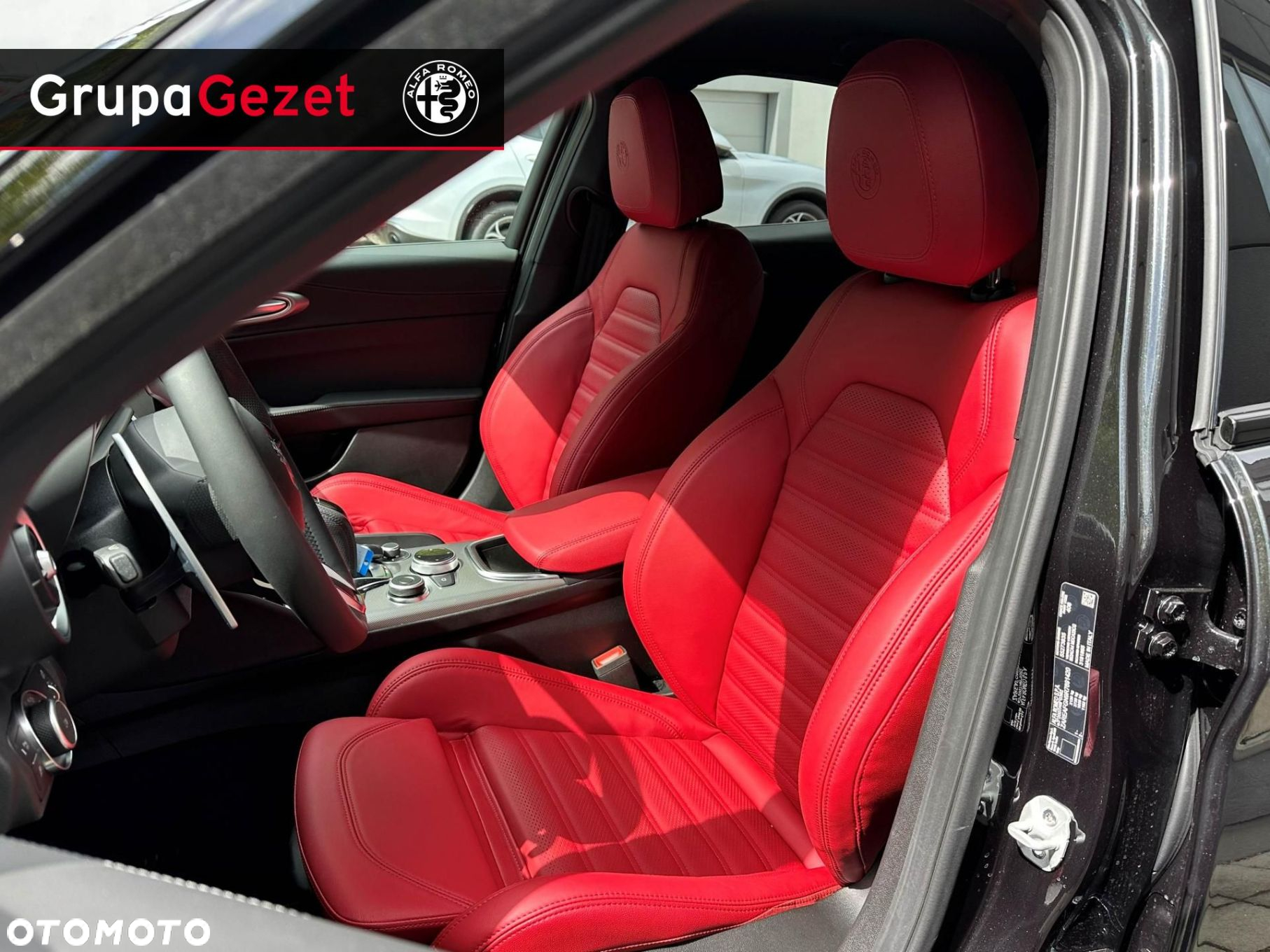 Alfa Romeo Giulia - 5