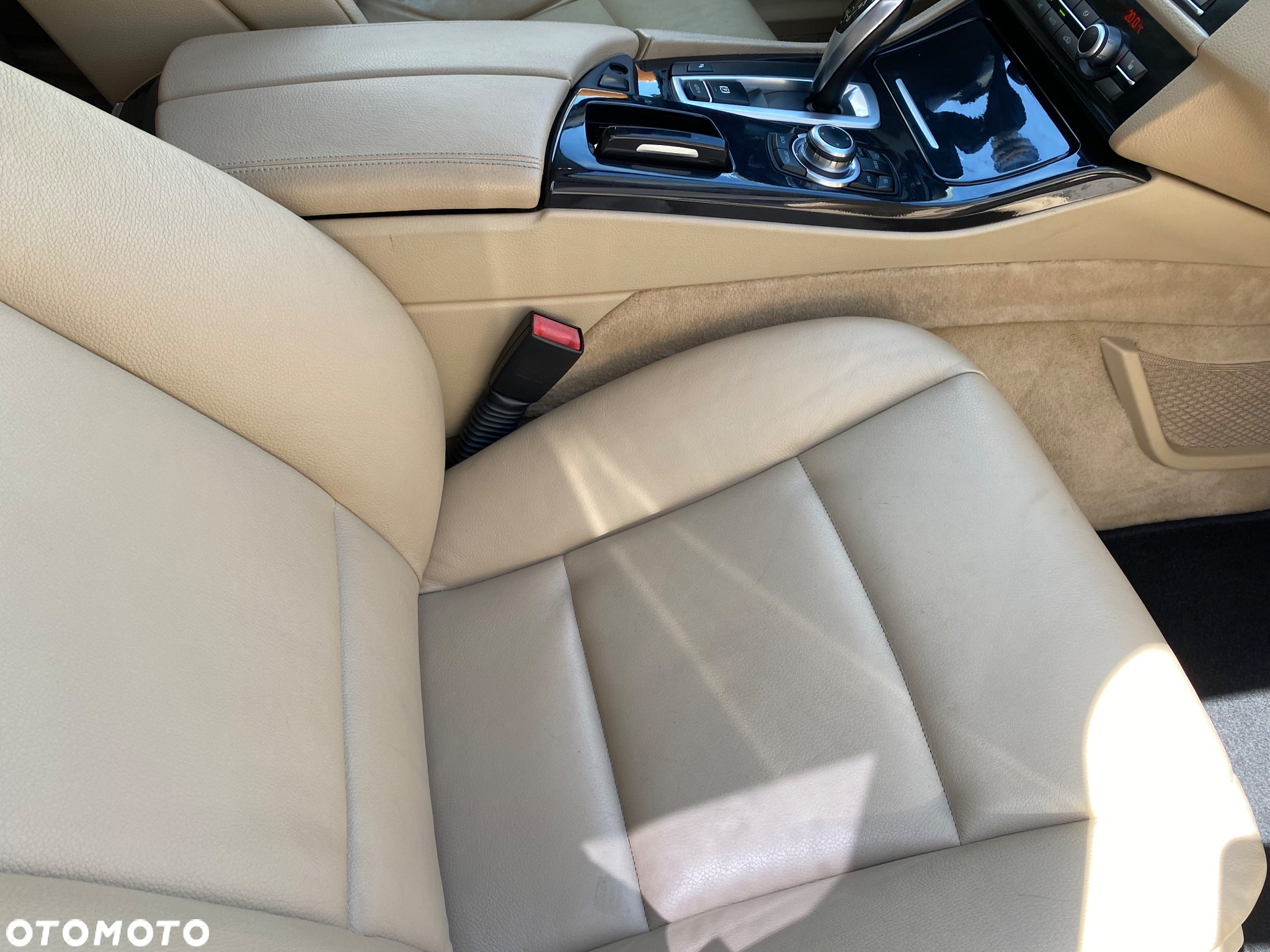 BMW Seria 5 528i - 20