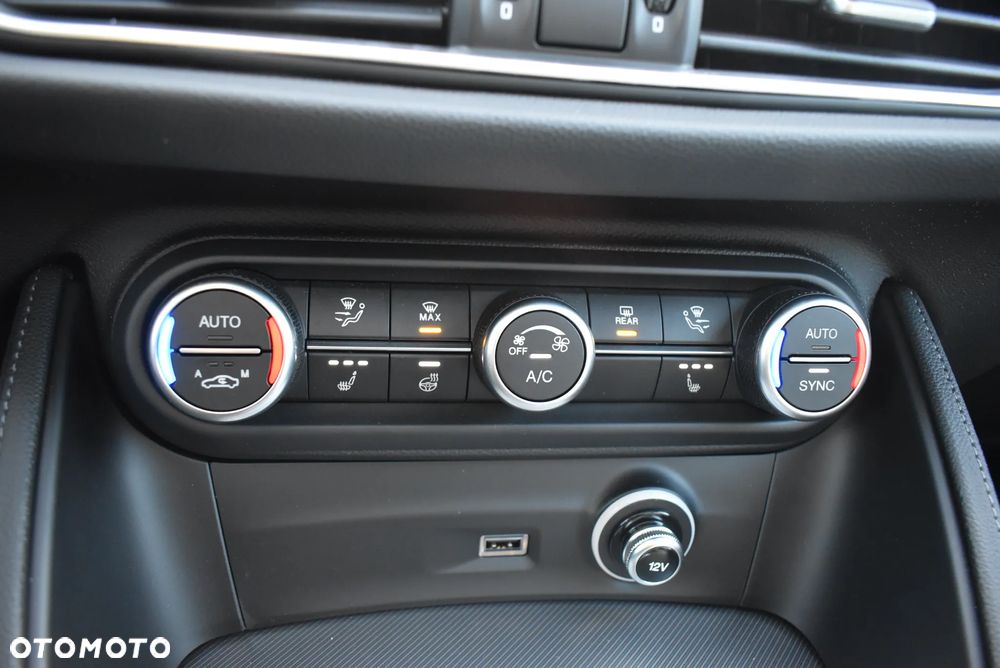 Alfa Romeo Stelvio 2.0 Turbo Veloce Q4 - 31