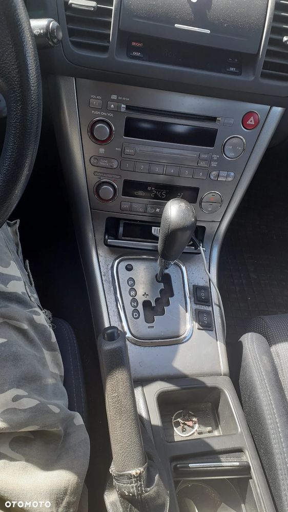 Subaru Legacy - 1
