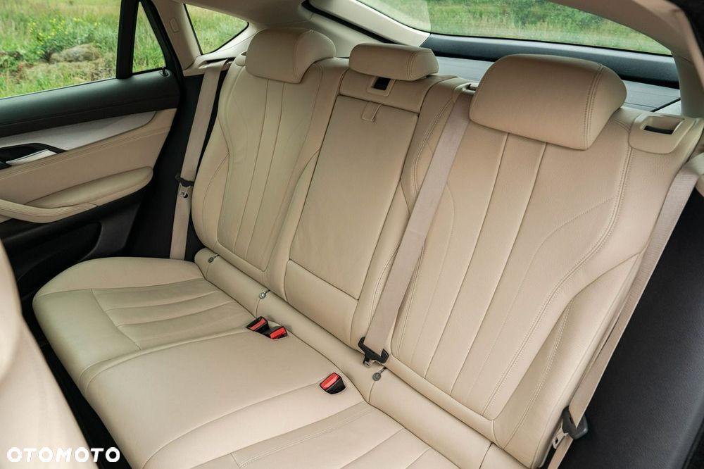 BMW X6 - 27