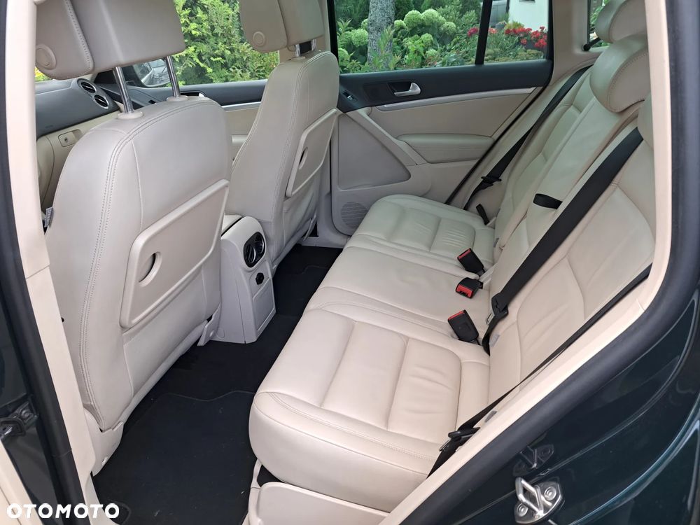 Volkswagen Tiguan - 10