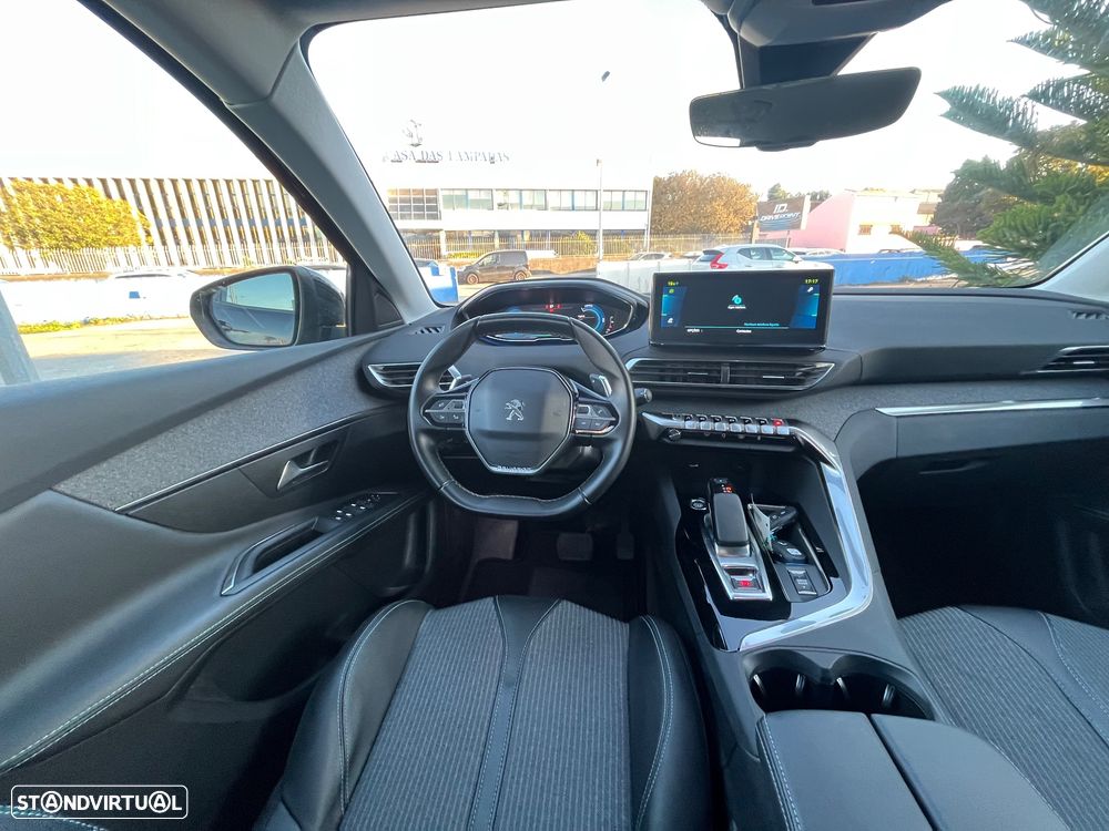 Peugeot 3008 1.6 Hybrid Allure Pack e-EAT8 - 55