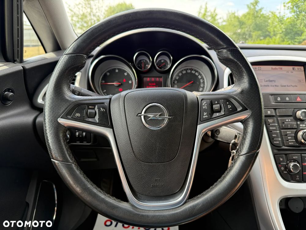 Opel Astra - 20
