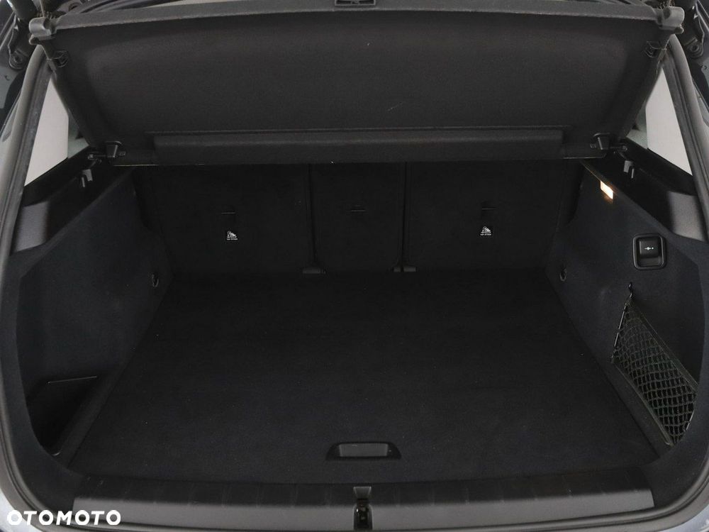 BMW X1 sDrive18d Advantage - 21