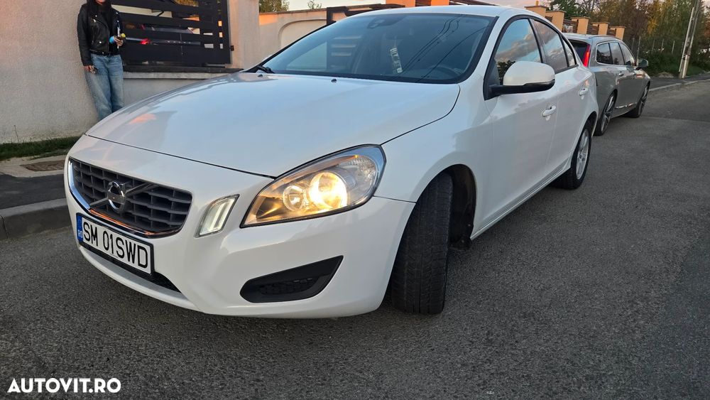 Volvo S60 D3 Start-Stop Momentum - 1