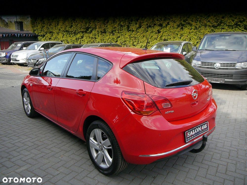 Opel Astra 1.6 CDTI Dynamic S&S - 6