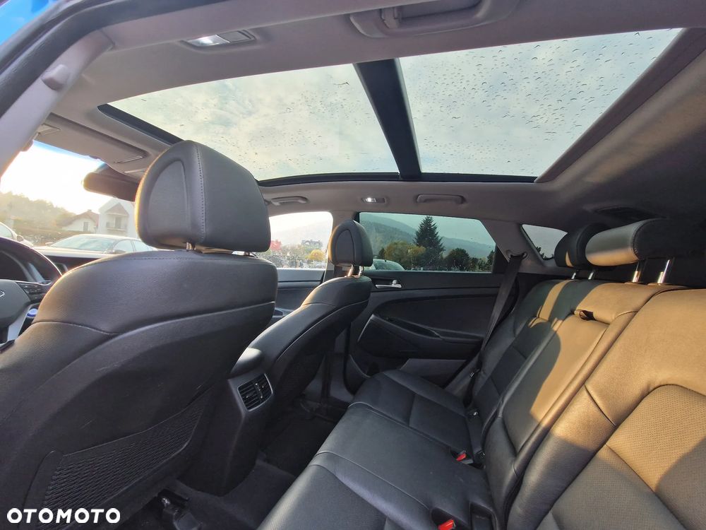 Hyundai Tucson 2.0 CRDI 4WD Automatik Premium - 10