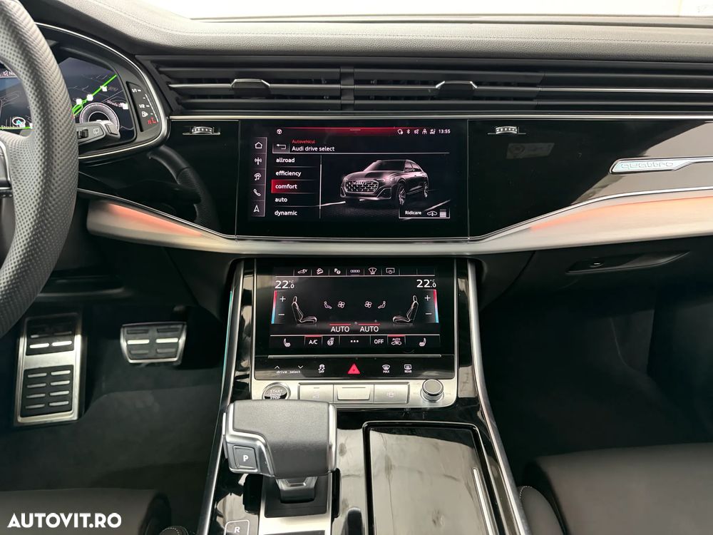 Audi Q8 SUV TFSI e quattro 290 kW tiptronic S line business - 36