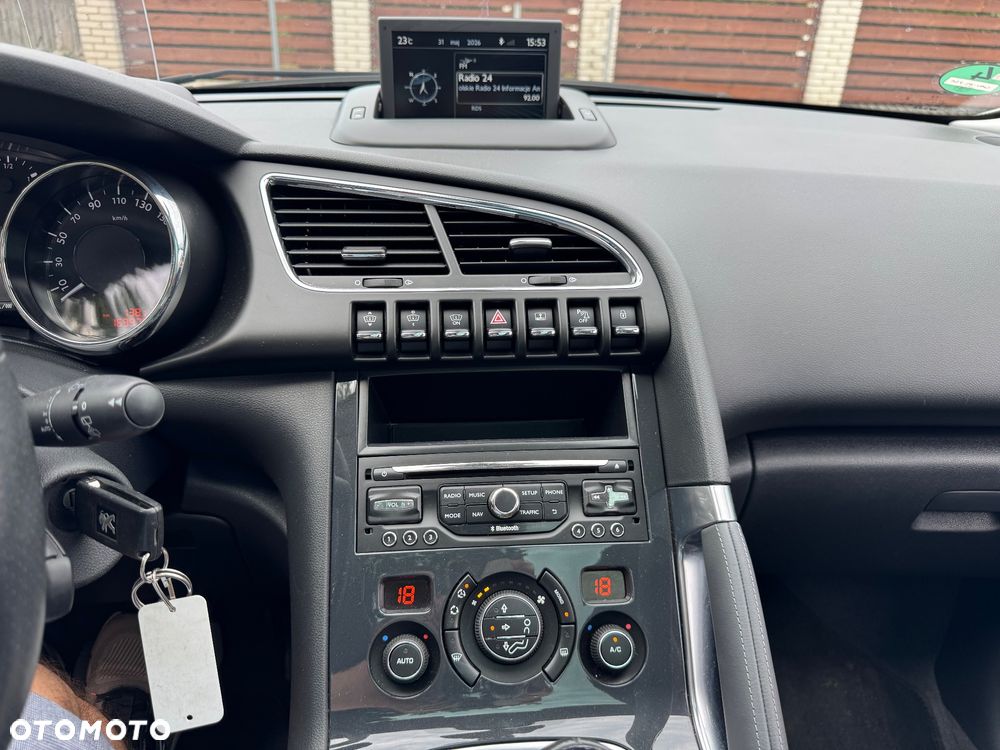 Peugeot 3008 HDi FAP 150 Platinum - 24