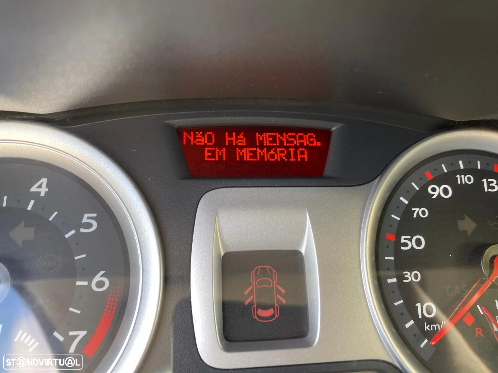 Renault Clio 1.2 16V Dynamique S - 14