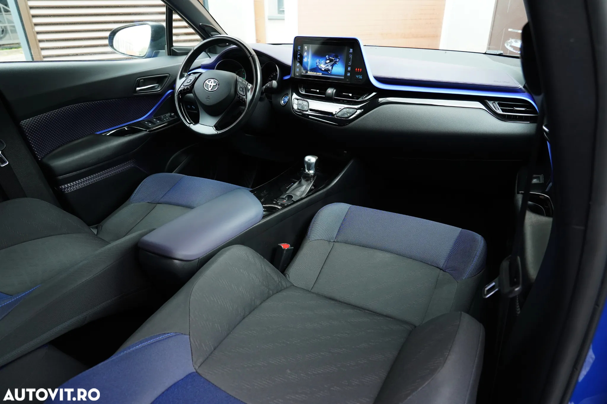 Toyota C-HR 1.8 HSD 122 CP 4x2 CVT Style - 6