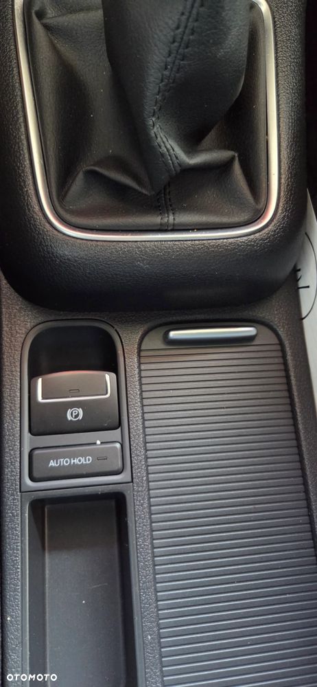 Volkswagen Tiguan 2.0 TDI DPF BlueMotion Technology Exclusive - 26