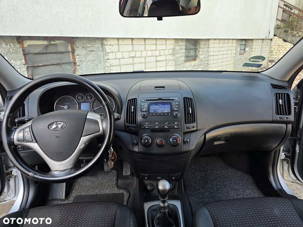 Hyundai i30 1.6 Classic - 5