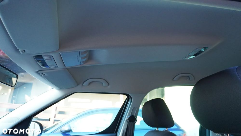Skoda Roomster 1.2 TSI Comfort PLUS EDITION - 7