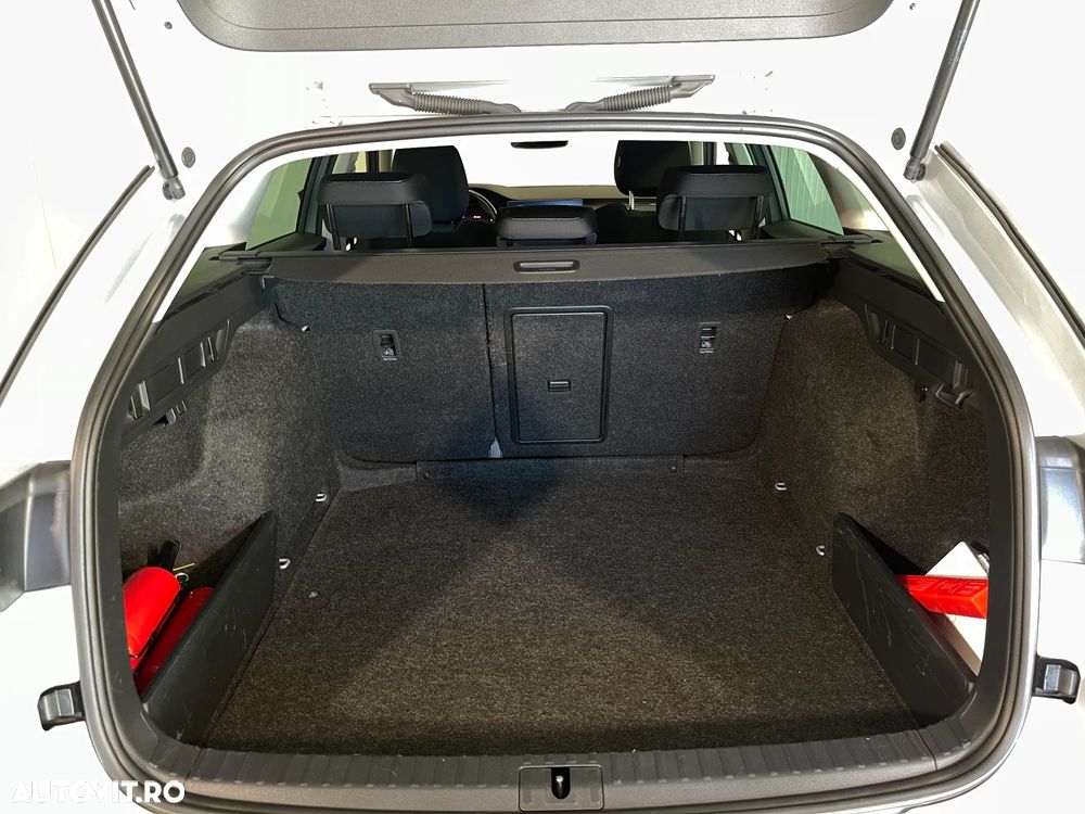 Skoda Octavia 2.0 TDI DSG Style - 12