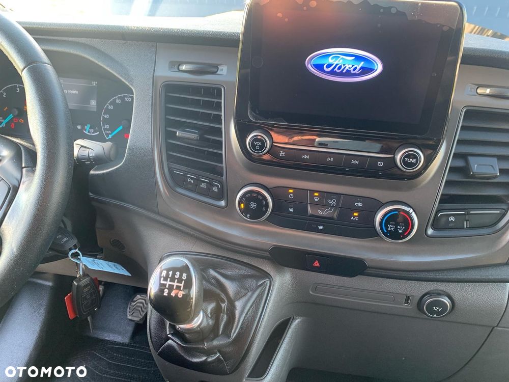 Ford Transit Custom - 34