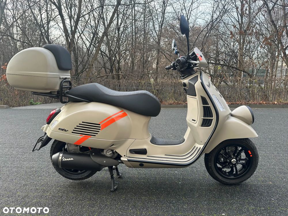Piaggio Vespa - 5