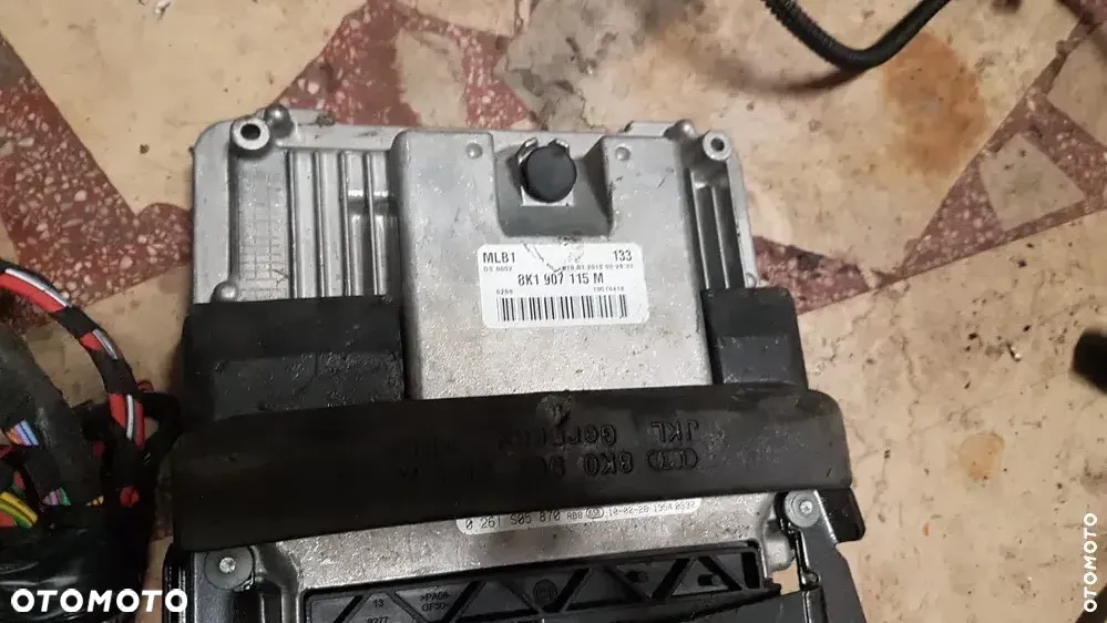 Wiązka Silnika Z Komputerem Audi A4 B8 1.8TFSI 8K1907115M 8K1971072FE - 2