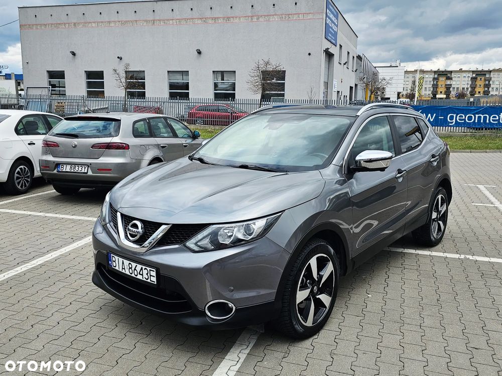 Nissan Qashqai 1.6 DCi Xtronic N-Connecta - 17