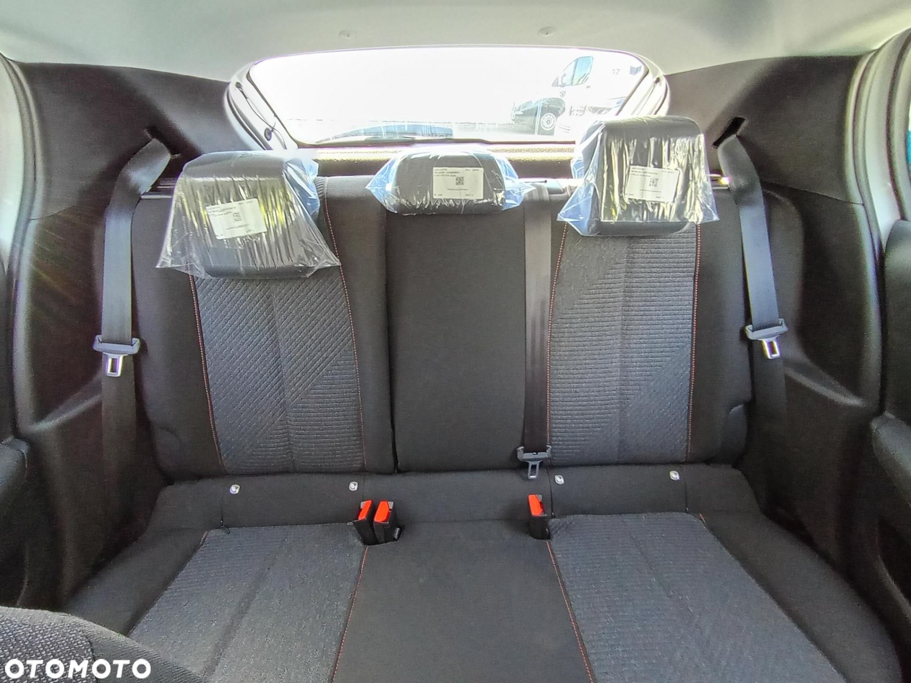 Peugeot 208 1.2 PureTech Style S&S - 20