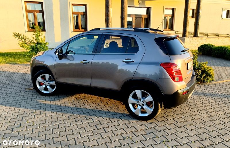Chevrolet Trax 1.4T LT+ - 25