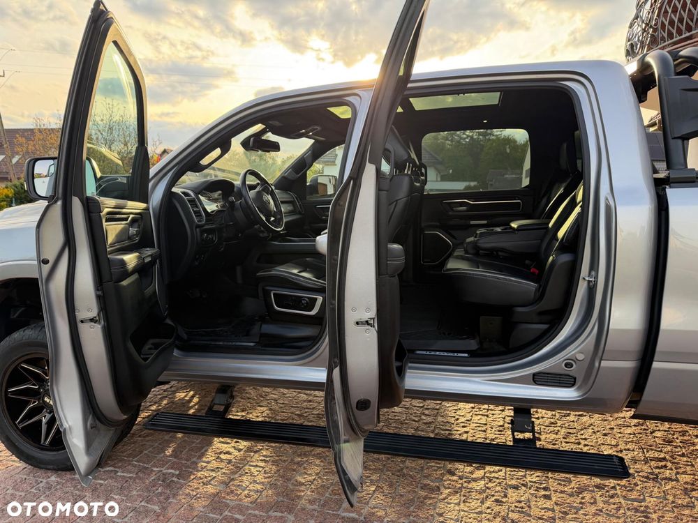 RAM 1500 - 7