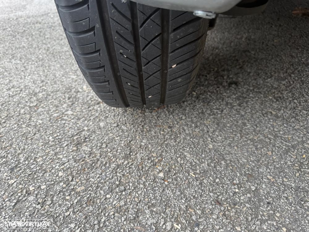 Toyota Yaris 1.3 Auto Sol - 24