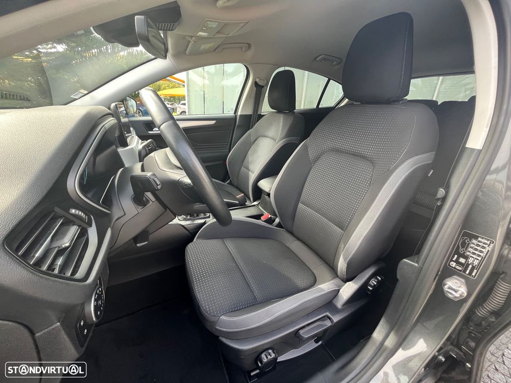 Ford Focus 1.0 EcoBoost Business - 22