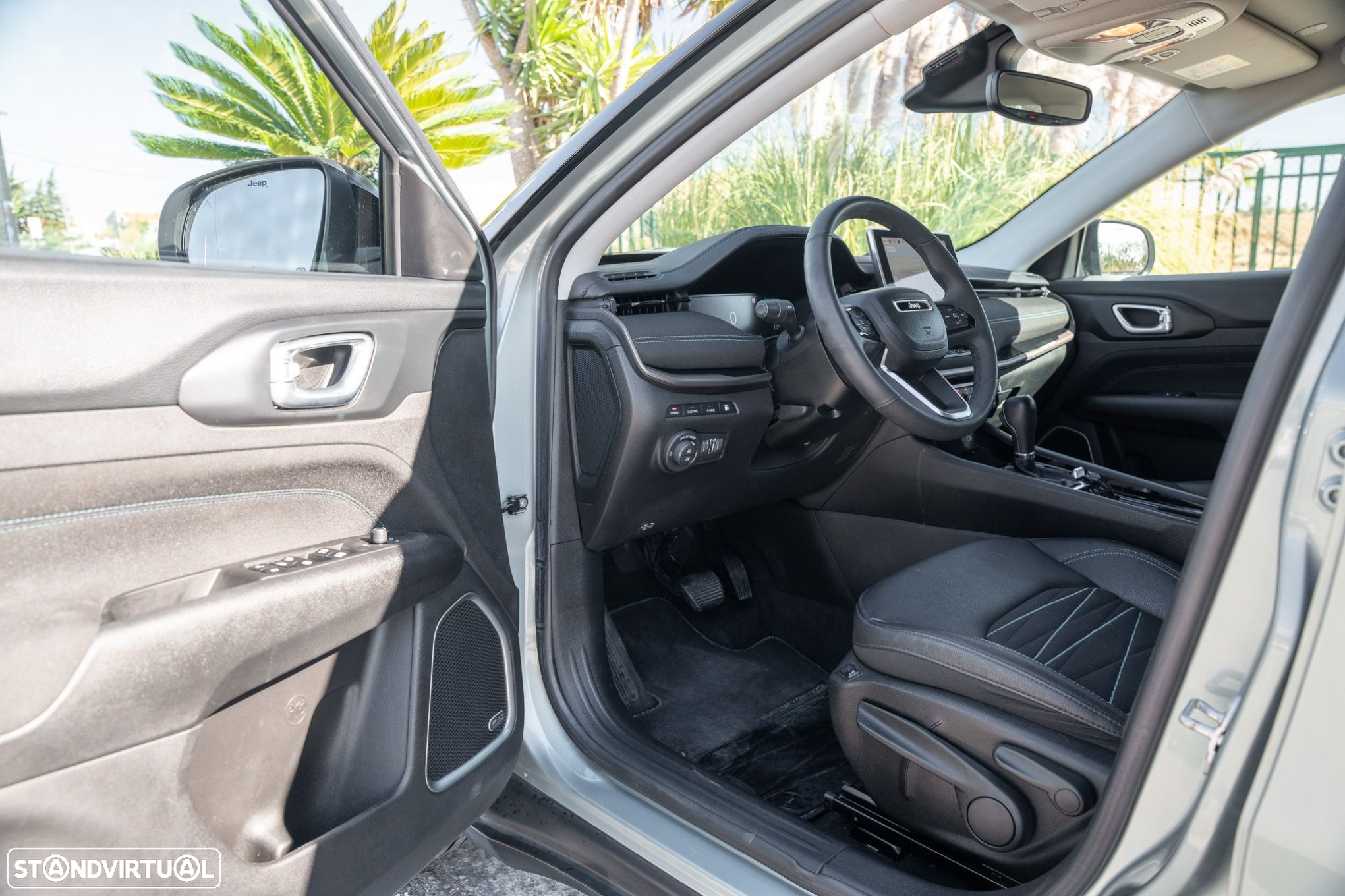 Jeep Compass 1.3 TG 4Xe Upland - 24