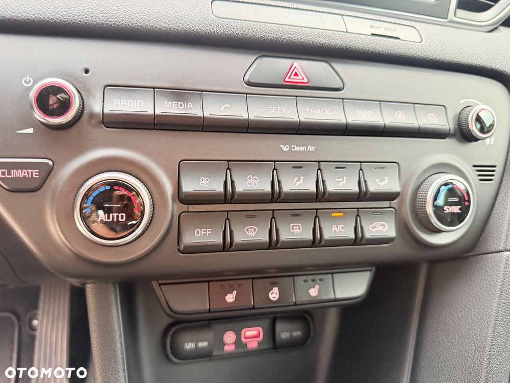 Kia Sportage - 18