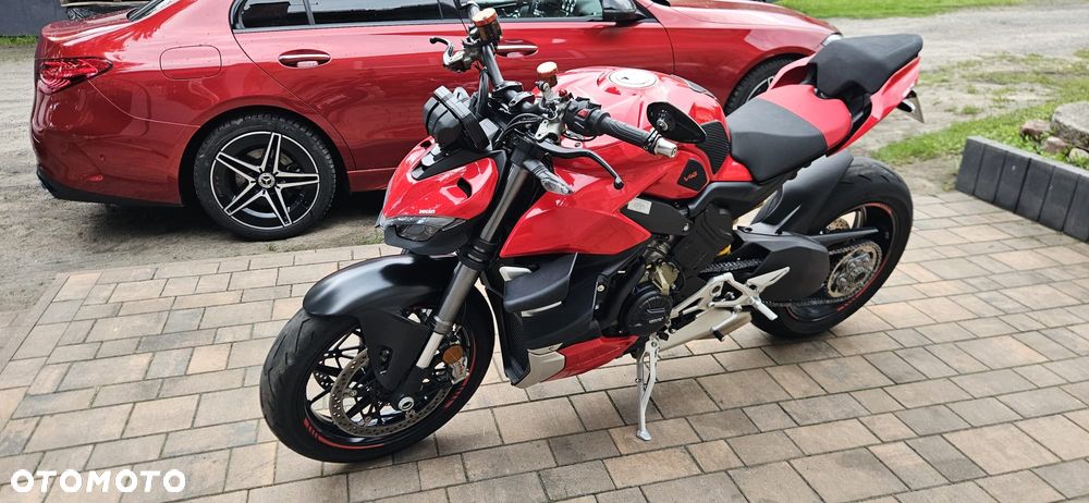 Ducati Streetfighter V4 - 8