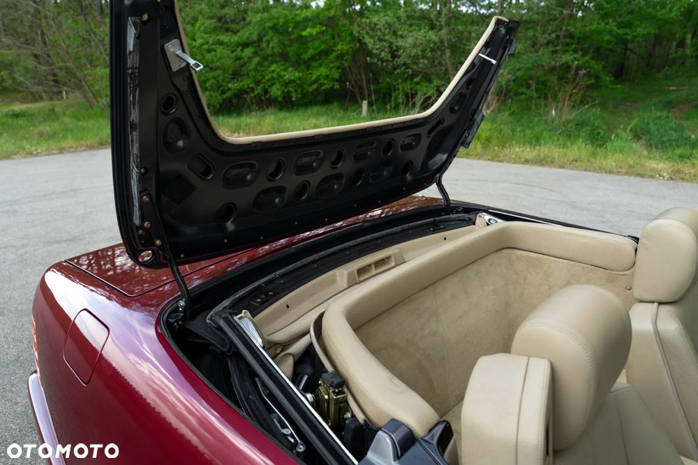 Mercedes-Benz SL - 9