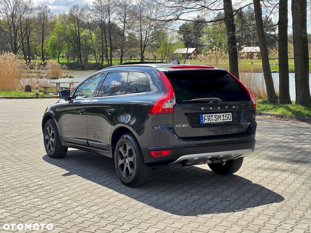 Volvo XC 60 D5 AWD Summum - 9