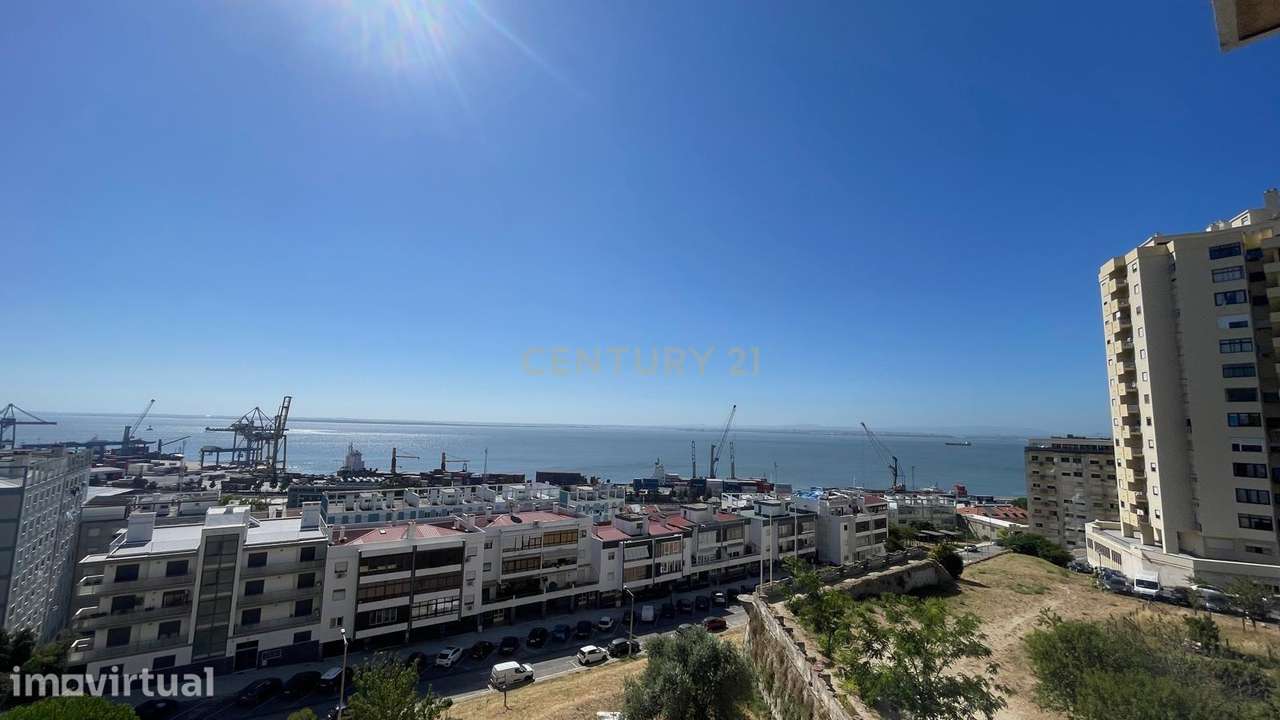 T2 na Praça Dr. Ernesto Rom - Penha de França - Grande imagem: 2/23