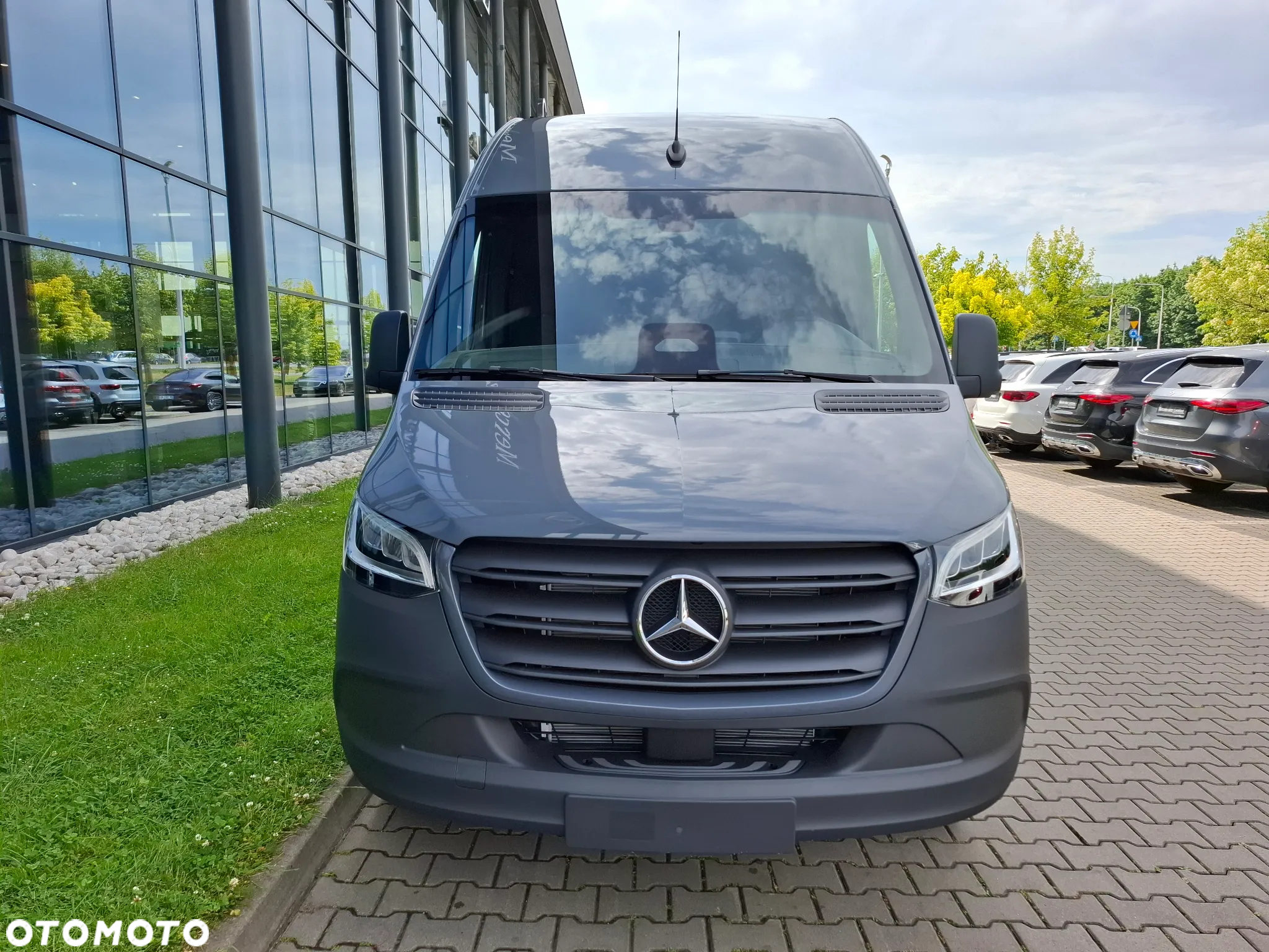 Mercedes-Benz Sprinter 317 CDI Furgon PRO długi 4325 mm L3H2 - 3