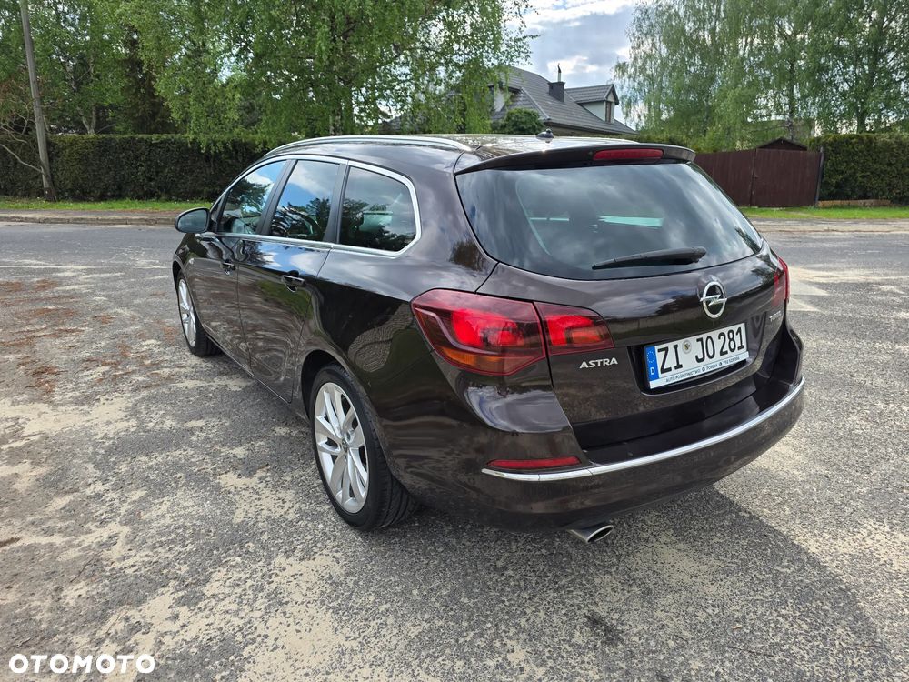 Opel Astra - 22