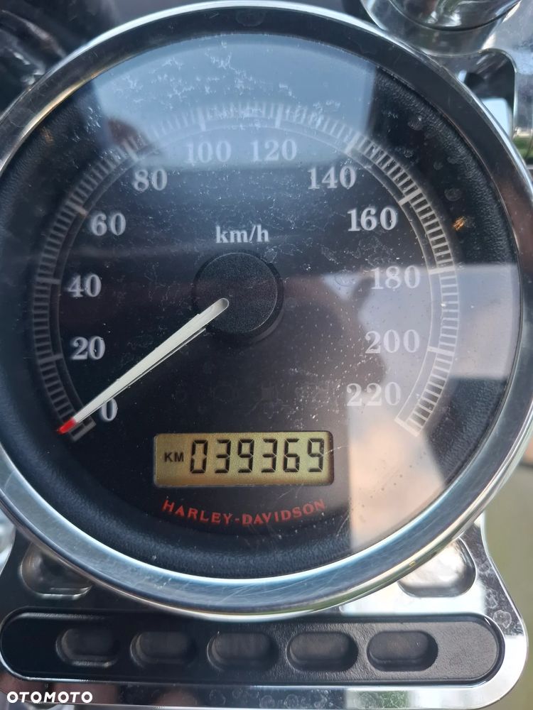 Harley-Davidson Dyna Super Glide - 10