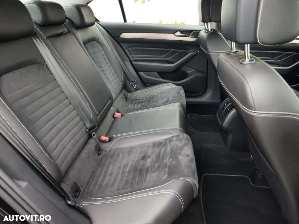 Volkswagen Passat 2.0 TDI DSG Comfortline - 16