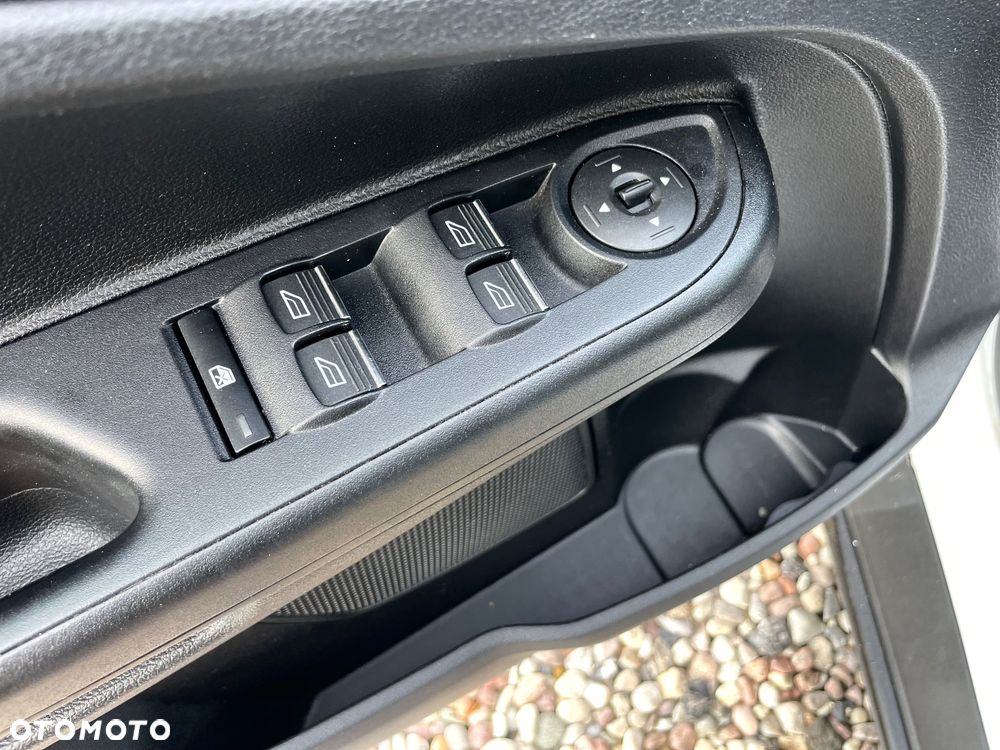 Ford B-MAX 1.4 SYNC Edition - 31