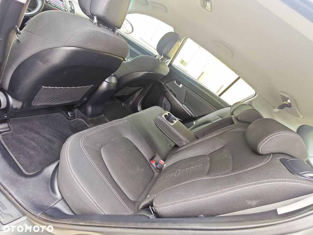 Kia Sportage 2.0 CRDI 2WD Attract - 30