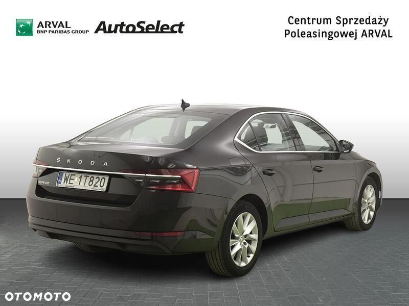 Skoda Superb 2.0 TDI SCR Ambition - 6