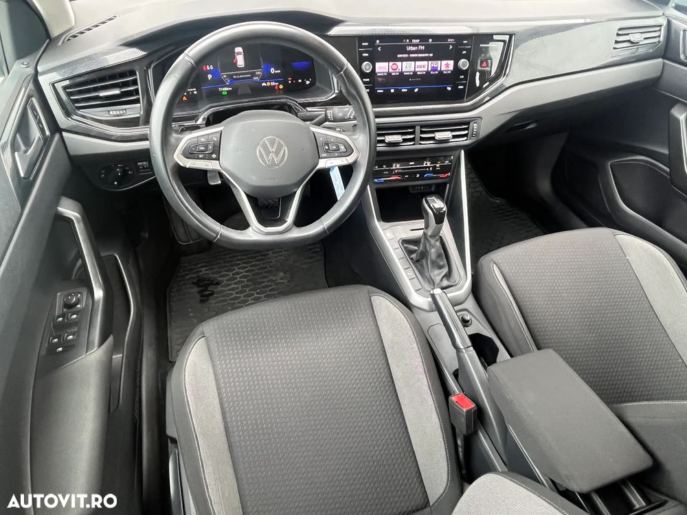 Volkswagen Polo 1.0 TSI DSG Life - 10