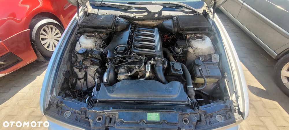 BMW E39 3,0 D na części - 9