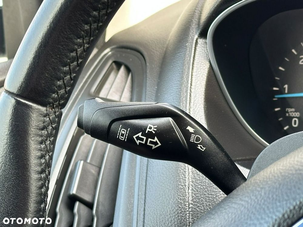 Ford Focus 2.0 TDCi SYNC Edition ASS - 22