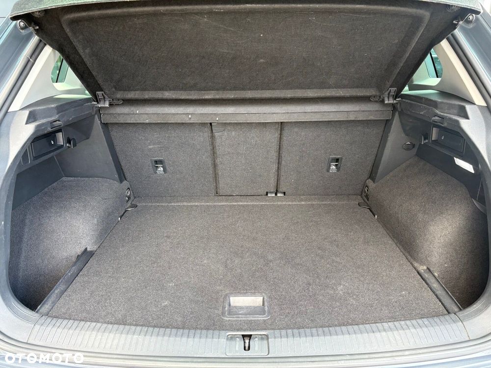 Volkswagen Tiguan - 19