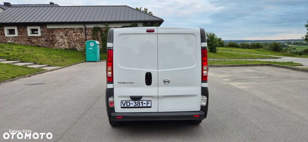Renault Trafic - 13