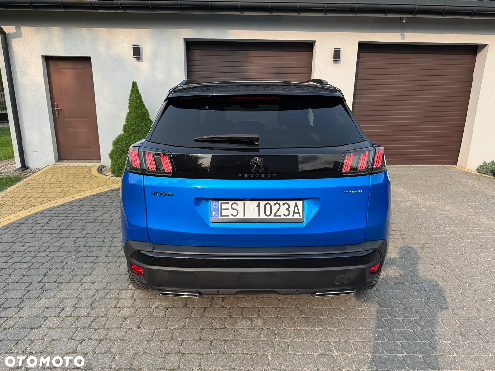 Peugeot 3008 Plug-In Hybrid 225 e-EAT8 GT - 11