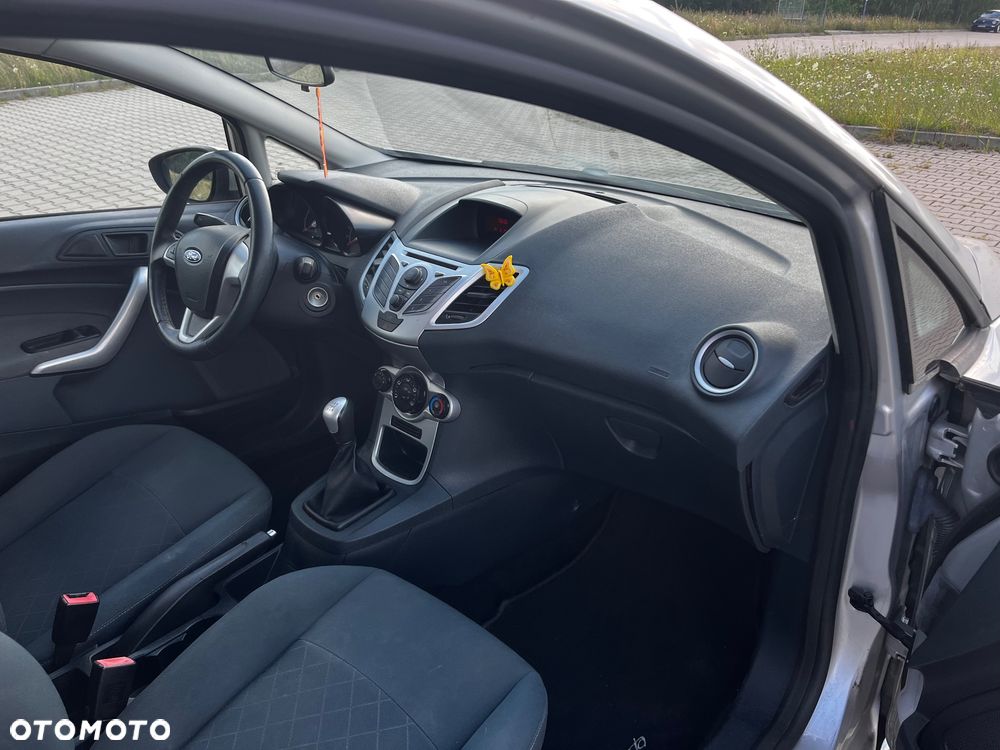 Ford Fiesta - 14